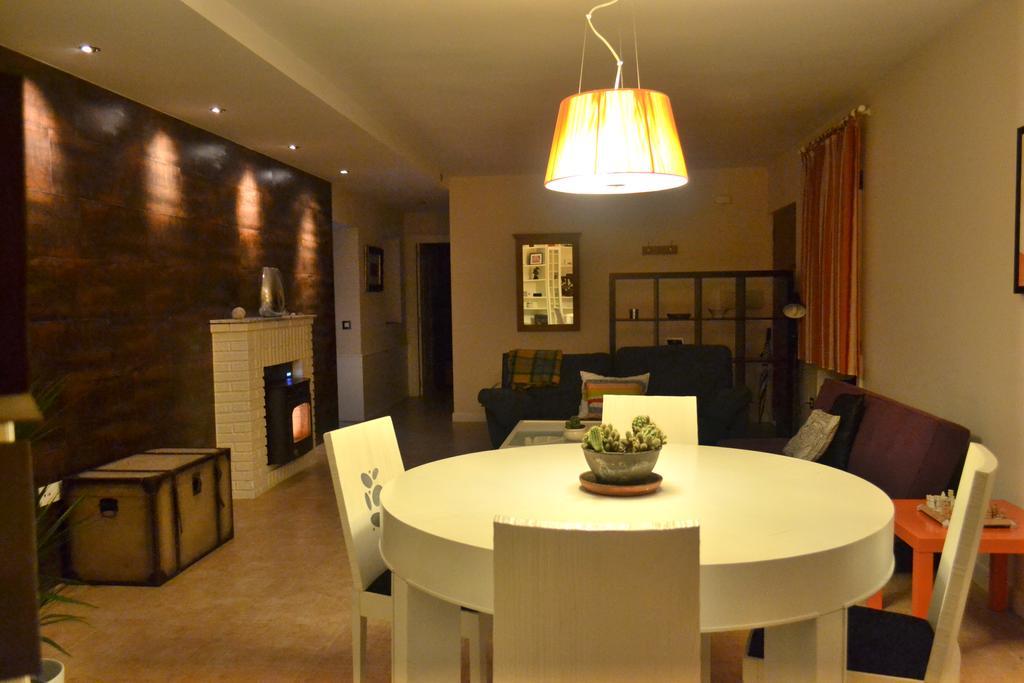 Puerta A Las Barrancas Villa Burujon Bagian luar foto